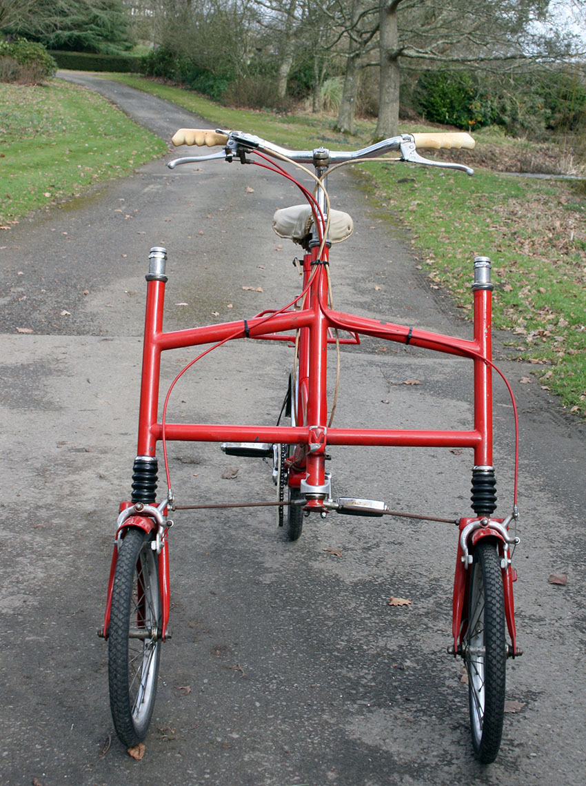 1960s-Moulton-Tricycle-17.jpg