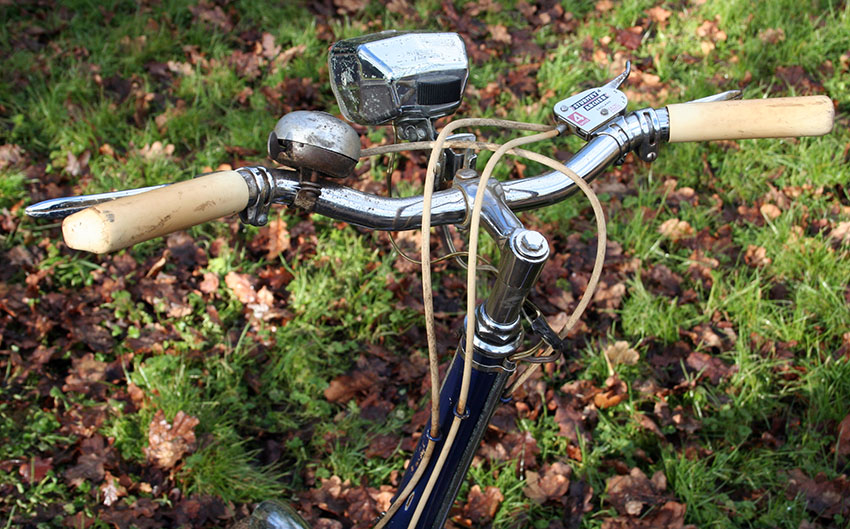 1965-Moulton-181.jpg